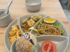 -素满香·全民食养自助(长宁龙之梦店)