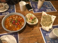 -胡桃里音乐酒馆(环亚凯瑟琳广场店)