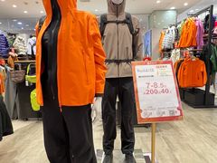 -翠微百货(龙德店)
