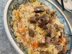 -汗腾格里·风味餐厅(新疆驻京办店)