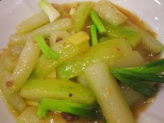 鹹鱼炆节瓜-三辣馆