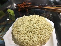 -钢管厂五区小郡肝串串香(奥克斯广场锦城万达店)