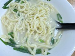 -三百碗宝应长鱼面(板仓街店)