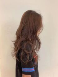 -妞妞麻吉美发沙龙