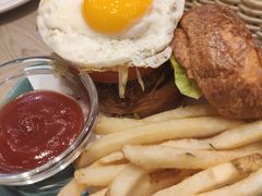 -Dazzling Cafe 蜜糖吐司专卖店