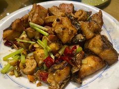糍粑鱼-深巷家味馆.湖北头牌红烧鱼头拌饭(黄陂店)