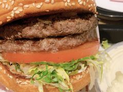 火烤双层牛肉特堡-The Habit Burger Grill 哈比特汉堡(复兴soho店)