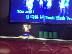 -歌友汇KTV(悦荟广场店)