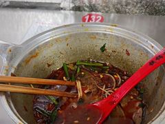 -铁锅哥米线
