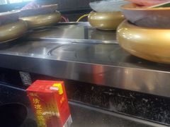 -汤响自助回转火锅百汇(乐峰广场店)