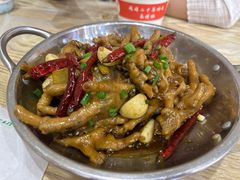 -江城燕子大排档(江汉路步行街店)