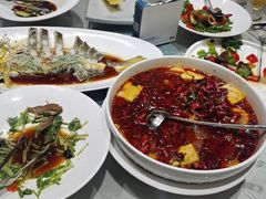 -海派美食·家宴海鲜青岛菜·石锅鲽鱼头(东方城店)