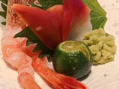 -铭牛烧肉·和牛海鲜自助(高新月牙湖店)