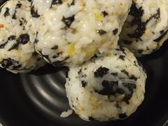 金枪鱼饭团-肥肥虾庄·金牌油焖大虾(杨园滨江时代walk店)