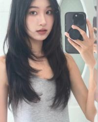 -BULB STUDIO 巴柏明星发型工作室