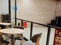-汉堡王(上海118广场店)