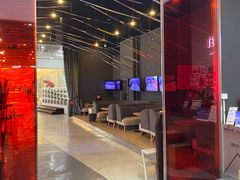 -SNOW51城市滑雪(万象城店)