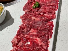 吊龙-牛村来人潮汕牛肉火锅(西单店)