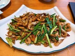 -梁姐啤酒鱼(兴坪古镇店)