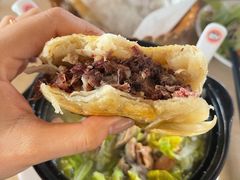 精品火烧-闫家驴肉老店(华电一校店)