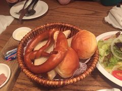 -宝莱纳啤酒花园餐厅PAULANER BRAUHAUS Nanjing(广州路店)