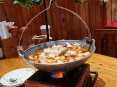 -老滇山寨•云南特色菜•地方菜•民族风情歌舞表演(金碧店)