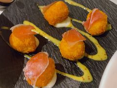 -MONICH牛排融合餐厅(和义大道购物中心店)