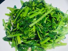 清炒空心菜-胡马八破·川菜小馆(高新万达店)