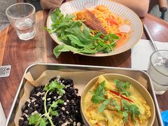 泰式虾仁黄咖喱饭配杂粮米饭-BAKER&SPICE(国金中心商场店)