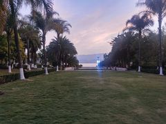-西昌邛海湾柏樾酒店(原邛海湾柏栎度假酒店)