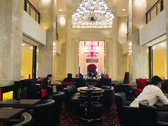 -Salon de The de Joel Robuchon(外滩18号店)