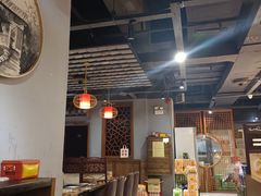 -牛里牛气· 榴莲海鲜鲜牛肉自助火锅·烤肉(横岗店)