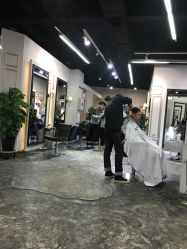 点击看大图 -愉己冥想·护发专门店