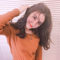 -变画·发型STUDIO