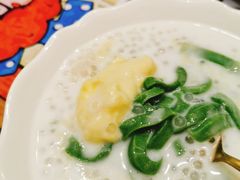 榴莲绿茶拉面-甜心妈妈·榴莲星级糖水(北京路总店)