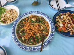 -崴海渔村(虹梅路店)