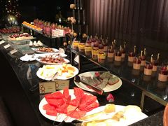 自助取餐区-澳门旅游塔360°旋转餐厅(南湾湖广场店)