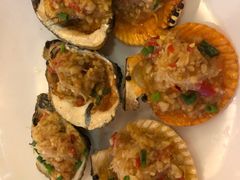 蒜蓉烤扇贝-覃记海鲜美食餐厅