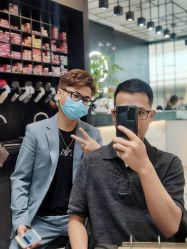 -HAIR CORNER