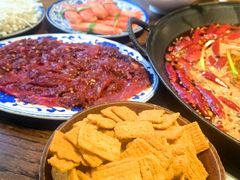 -萍姐火锅·公路夜市(武汉首店)