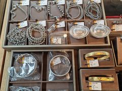 -阜昌典当行(阜成门店)