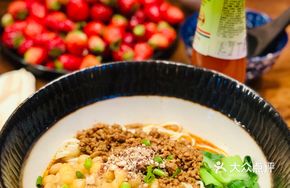 Secret-Recipe Dry Pea and Pork Noodles