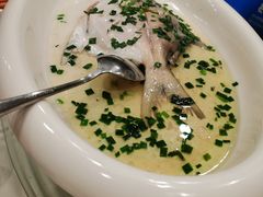 清蒸鲳鱼-海派铜锣湾(打浦路店)