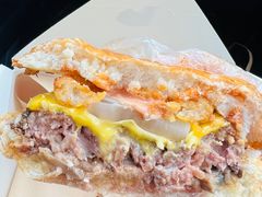 -LESCEDARS Brasserie Bistro香柏树