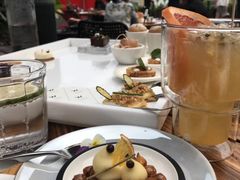 -池畔酒吧 WET Bar