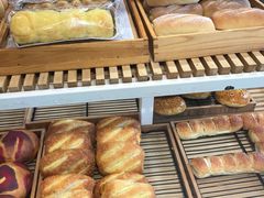 -焙丽拾光(麦凯乐直营店)