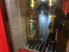 雪花啤酒-红胖胖龙虾王·本地菜
