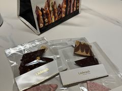 -Laderach 莱德拉(上海环贸iapm店)