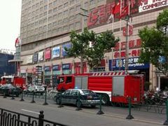 -百联中环购物广场-停车场