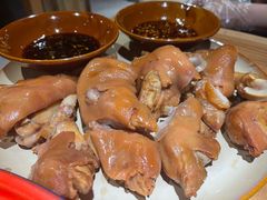 -先启半步颠小酒馆(常熟万达广场店)